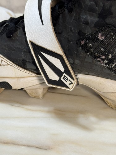 Nike fast flex cleats black-and-white size 6 1/2. ATT 3440–001 - Picture 9 of 20
