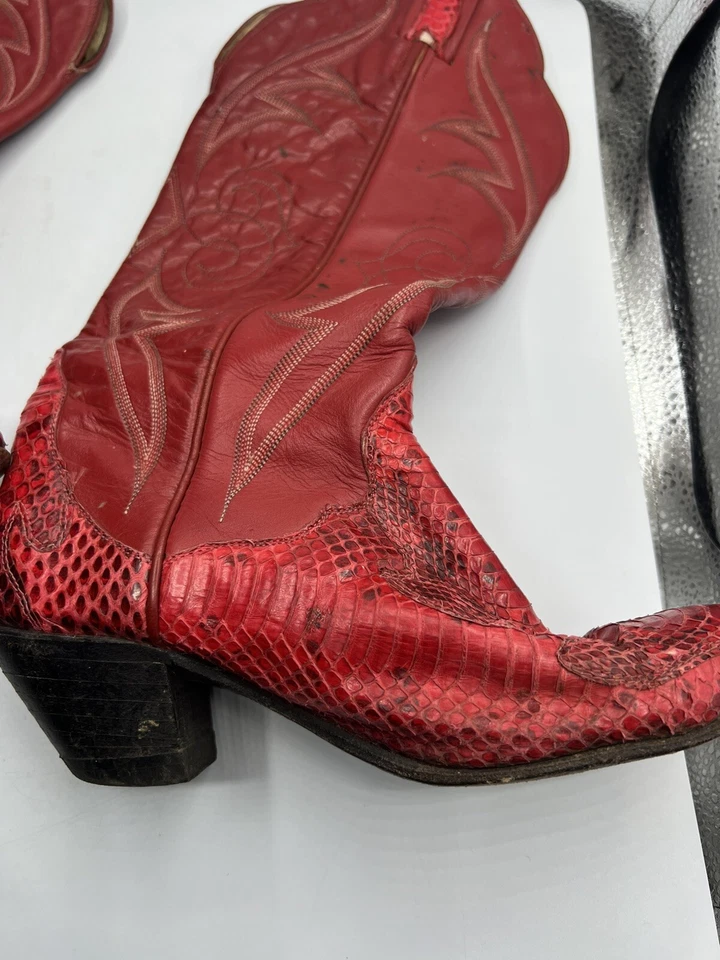 Botas De Colección Tony Lama Piel Serpiente Roja 62001 DEFECTO DIFERENTES TALLAS Talla 7.5 y 9 Foto 3 de 4