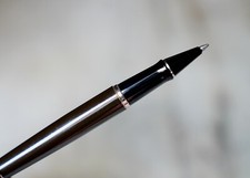 Schöner Kugelschreiber Rollerball Waterman Expert IN Lackiert Braune & Metall