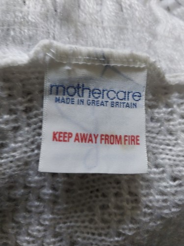 MOTHERCARE Britain vintage type baby shawl wrap very soft light 125x125cm r - Picture 4 of 5