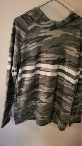 Sweat Claire M Junior Girls Hoodie Camo Green W White Stripe L Sleeve 29 L 23 A - Picture 3 of 24