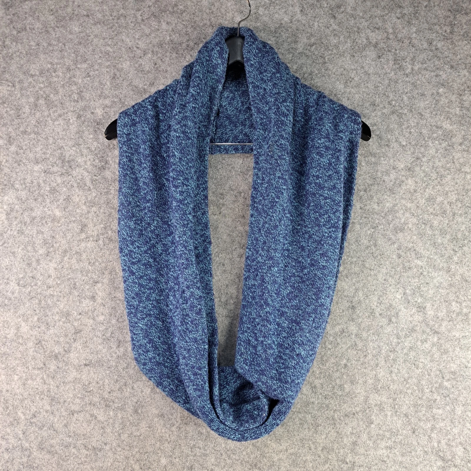 LL Bean Scarf Mens Womens Blue One Size Circle Loop Winter Knit USA 8447