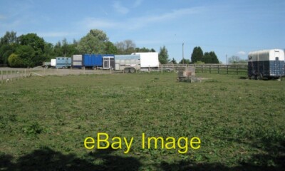 Foto 6x4 Pferdeboxen an Römerwiese Lauge grüne Pferdeboxenflotten sind a c2011