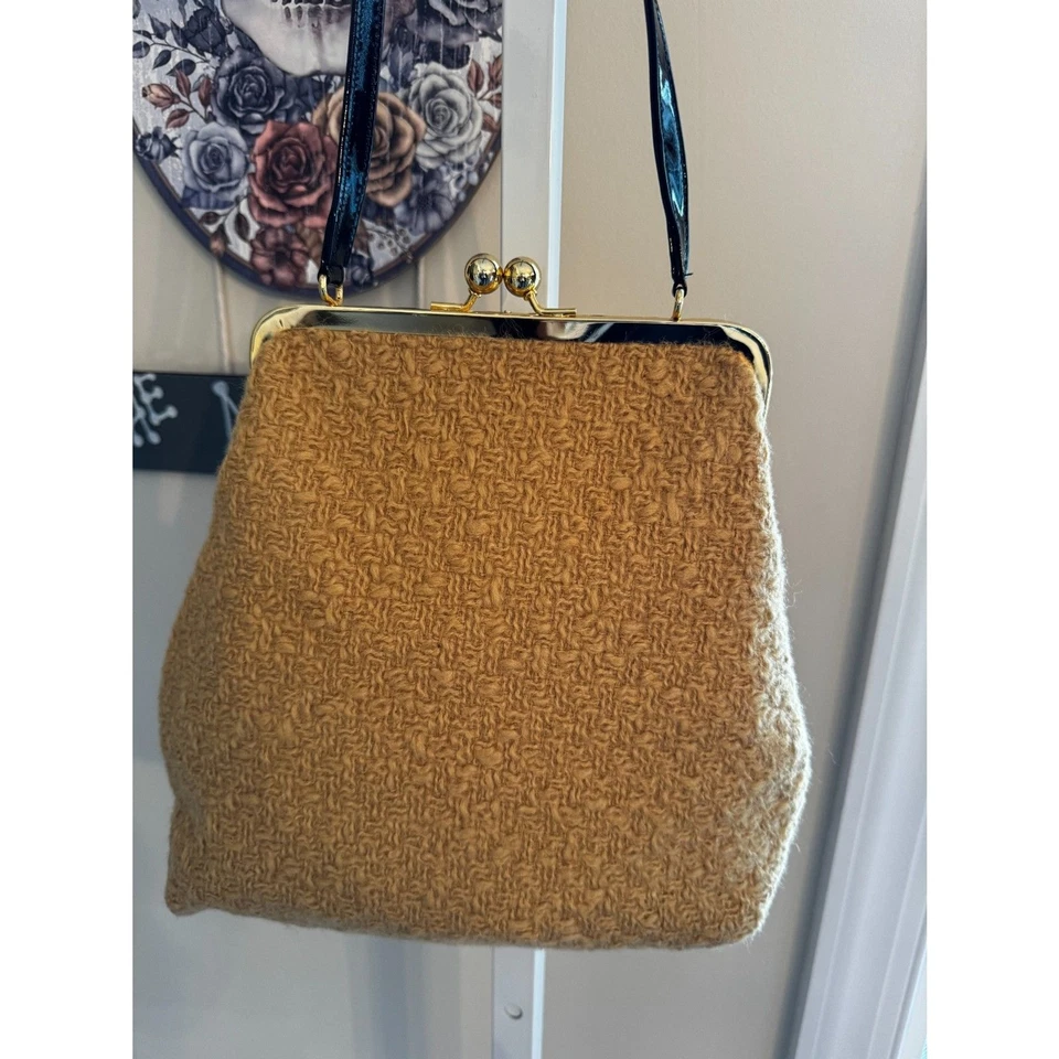 Impresionante Bolso de Mano Glenda Gies Lana Amarillo Mostaza con Bloqueo de Beso Foto 3 de 4