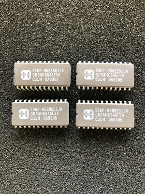 SET BESTEHEND AUS 4 Stück HARRIS 5962-8688501JA/CD54HC646F3A 24-POLIGER KERAMIK-DIP-IC- 