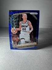 2025 WNBA Panini Prizm BLUE VELOCITY #124 Courtney Vandersloot Chicago Sky