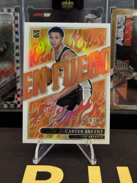 2025-26 Panini Select Carter Bryant #9 En Fuego White Prizm /149 Spurs RC