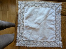 FIVE Vintage fine lace &