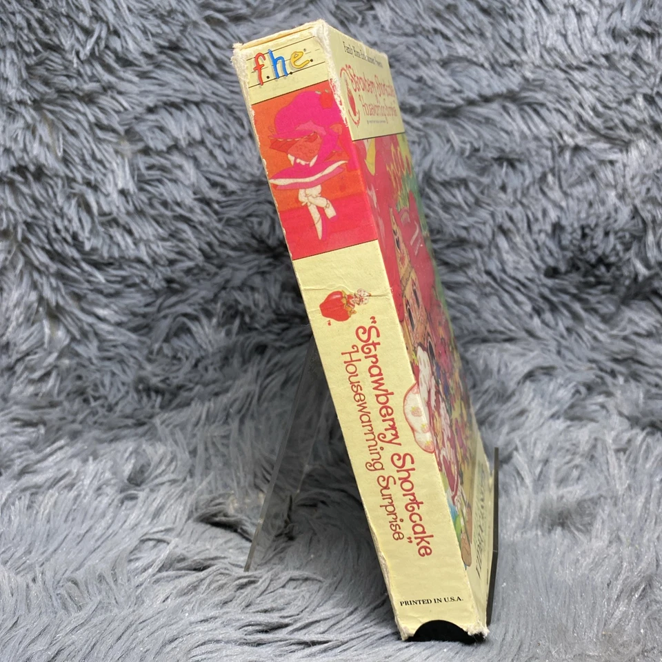 Strawberry Shortcake Housewarming Surprise VHS Tape 1987 FHE Animated Kids Movie - Image 3 of 4