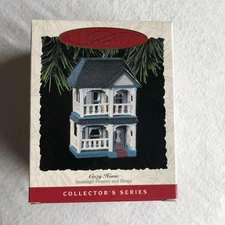 1993 Hallmark Cozy Home Ornament Nostalgic Houses and Shops New With Box