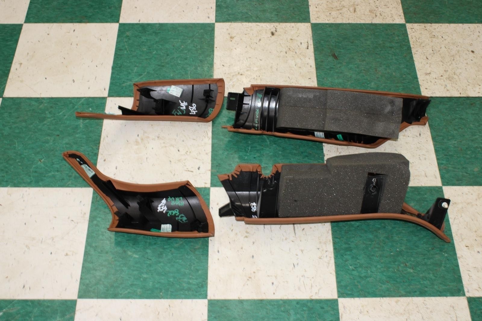 Bentley Flying Spur 2013-2018 Rear Left, right Seats 4 pcs Brown