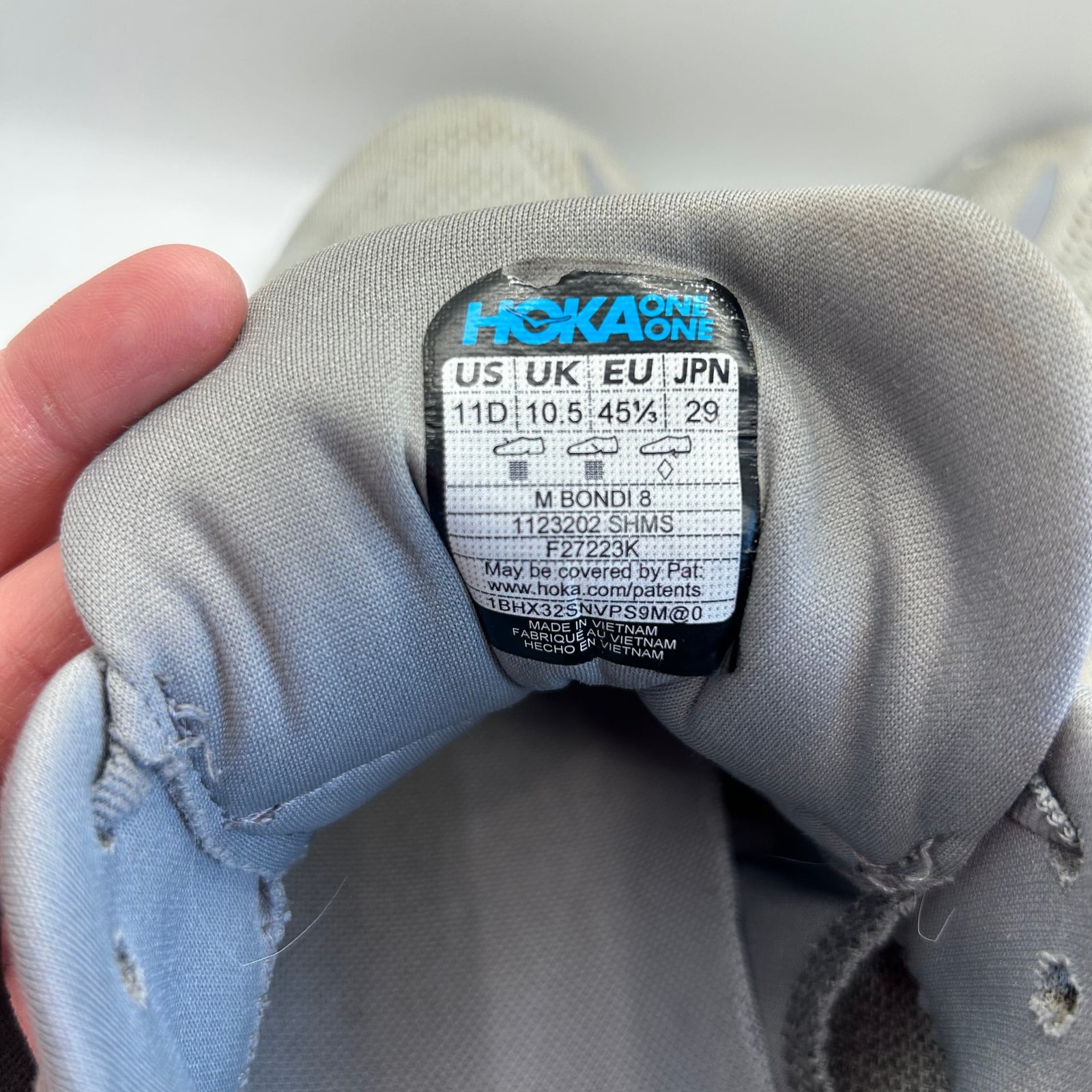 HOKA Bondi 8 Men's Running Shoes in Sharkskin/Harbor Mist thumbnail 7