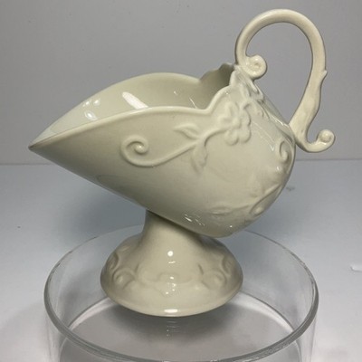 A Special Place 2004 China gravy/condiment server