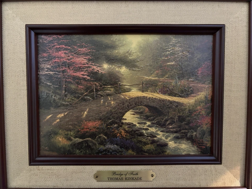 Impresión de acento enmarcada Thomas Kinkade "PUENTE DE LA FE" con certificado de autenticidad y nuevo en caja Foto 2 de 4