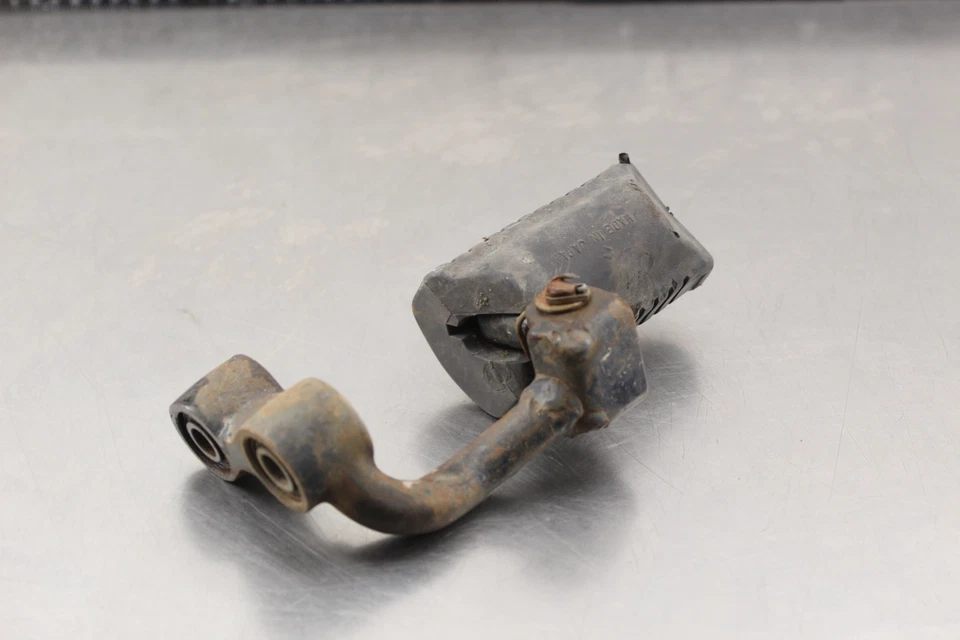 Suzuki GS550 1978 reposapiés delantero derecho clavija paso O935 Foto 3 de 4