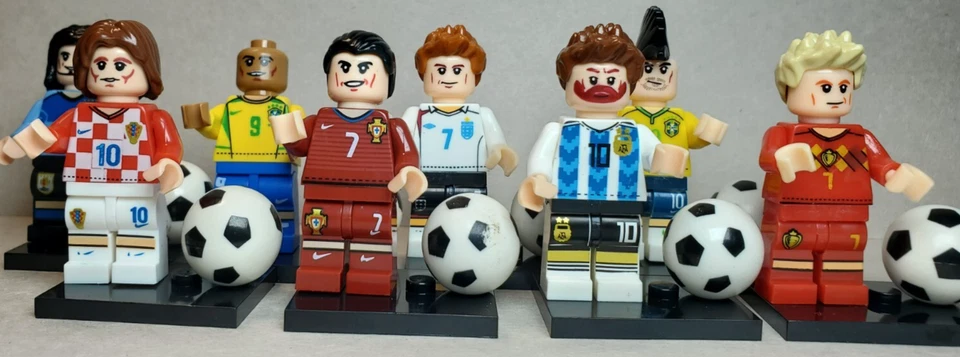 Set of 8 Custom Lego Pro Soccer Player Minifigures Messi, Beckham, Ronaldo - Image 2 of 4