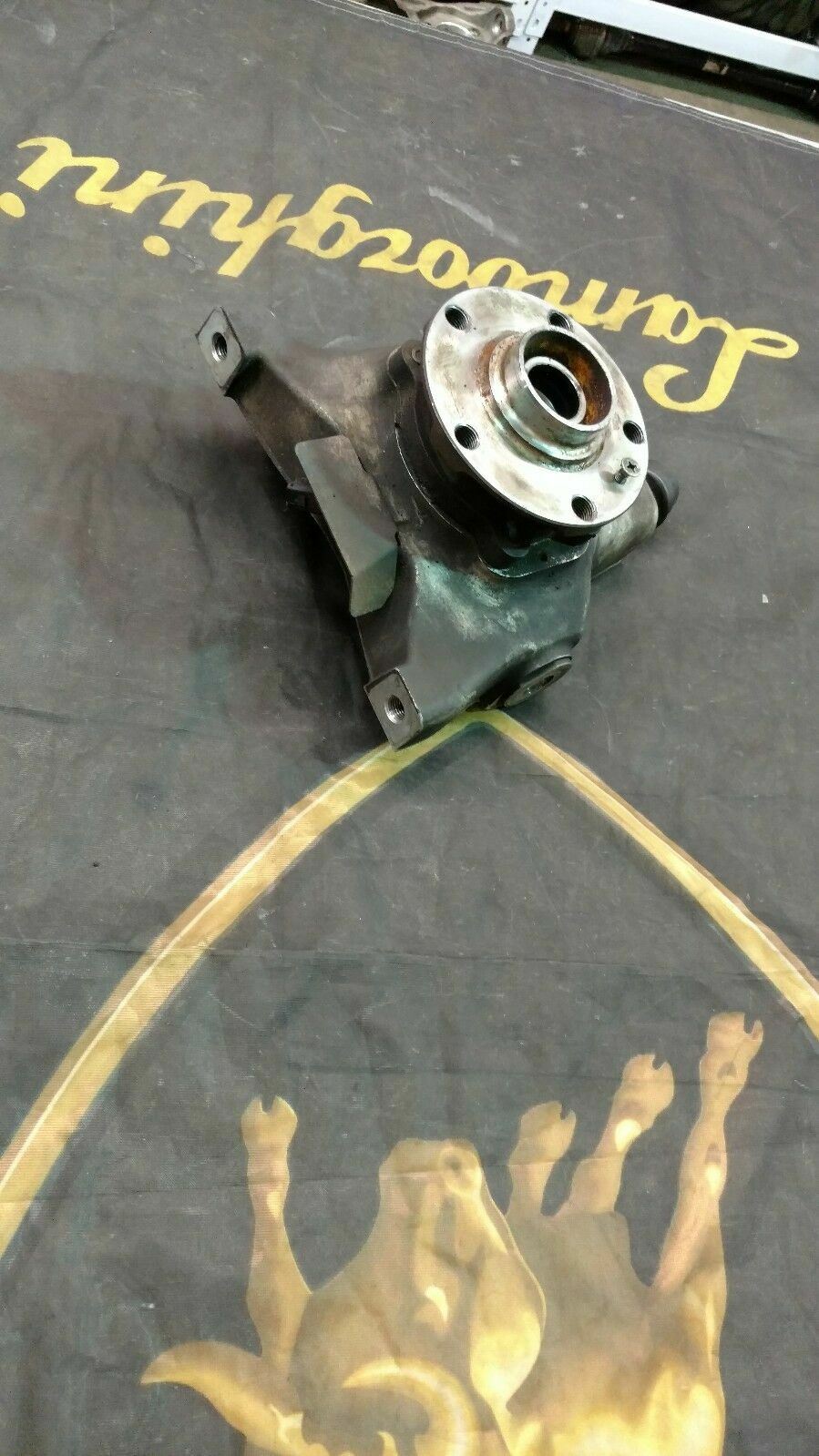 LAMBORGHINI GALLARDO FRONT RIGHT SIDE HUB KNUCKLE SPINDLE OEM 400407246A 04-08
