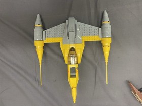 LEGO Star Wars: Naboo N-1 Starfighter with Box (7660) Missing 1 Piece And Inst.