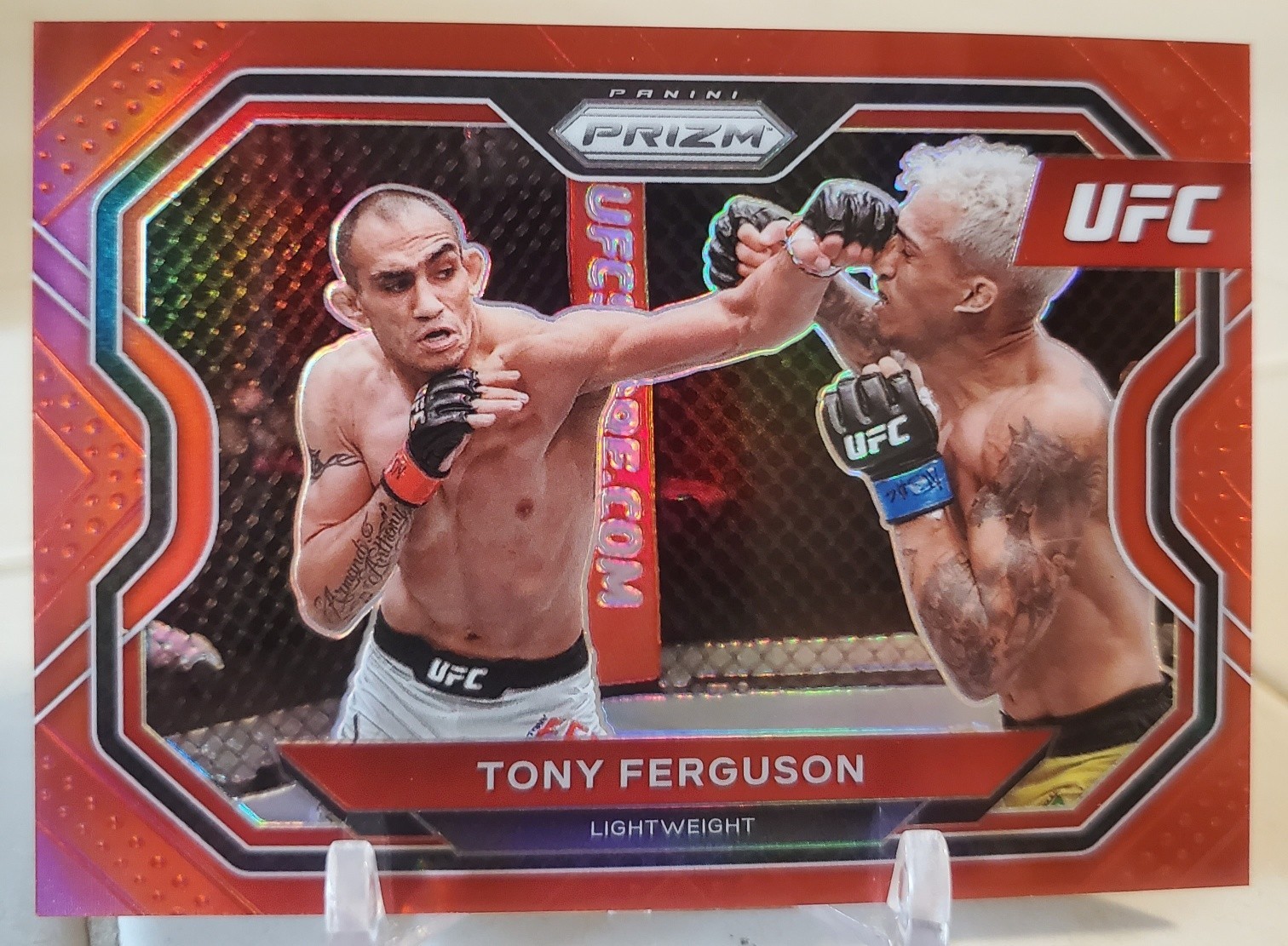 TONY FERGUSON 2021 Panini Prizm UFC #119 Red Prizm Refractor Card #/275 OXNARD
