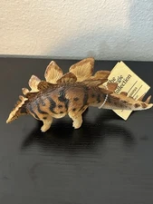 SAFARI LTD 1988 THE CARNEGIE COLLECTION DINOSAUR STEGOSAURUS FIGURE WITH TAGS