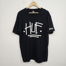 Stussy x HUF Collaboration Spellout Logo Black T-Shirt Mens Size Large RARE 