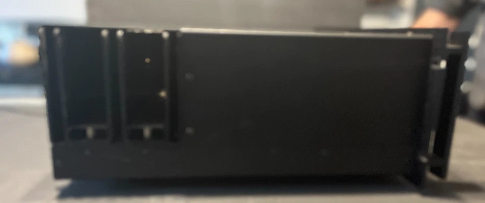 Amplificador de Potencia SAE 2600 - Excelente Estado - TOTALMENTE FUNCIONAL - 400/600 WPC Foto 4 de 4