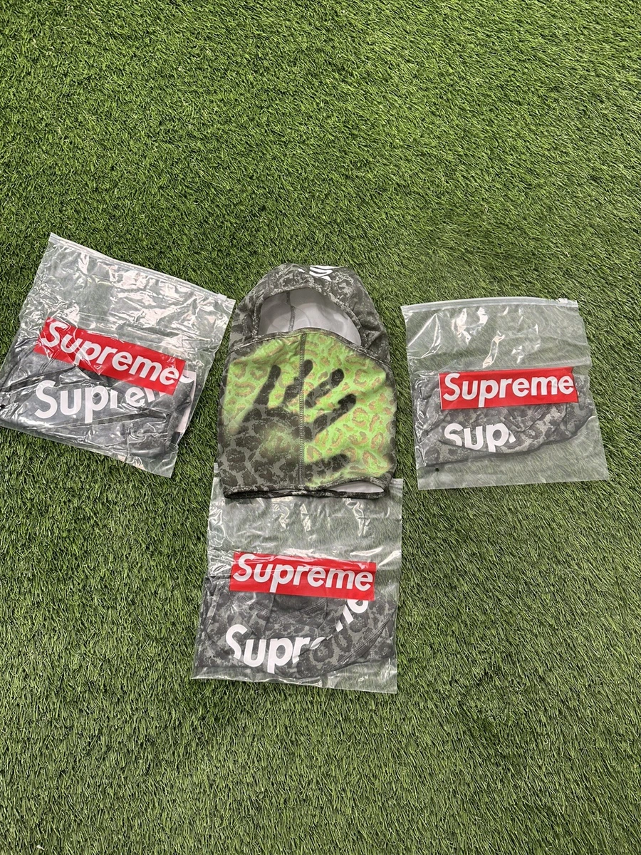 Preços baixos em Supreme Balaclava Chapéus para Homens | eBay