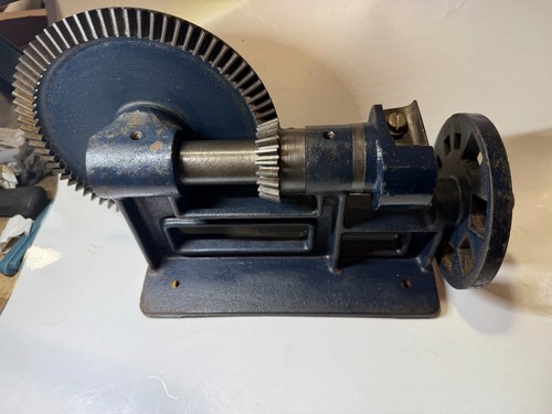 VINTAGE STANLEY No.77 DOWEL ROD MAKING MACHINE with 3/8” CUTTER - Picture 2 of 3