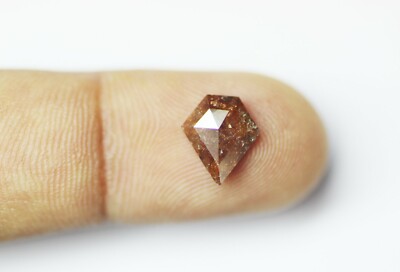 Diamant Naturel Pentagonale Marron 1,86 Carats - Taille Très Bonne - Non Traité