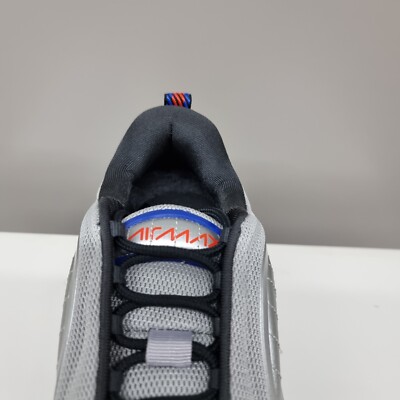 NIKE AIR MAX 720  display picture 1