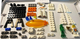 Genuine LEGO Mars Mission MX-11 ASTRO FIGHTER Set 7695 Comp. w/ Minifigs *USED*