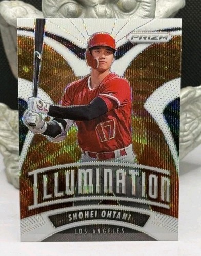 2020 Panini Prizm I-11 Shohei Ohtani Illumination White Wave Prizm