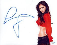 Nicole Scherzinger "The Pussycat Dolls" Singer AUTOGRAPH Signed 8x10 Photo ACOA Nicole Scherzinger "The Pussycat Dolls" Singer AUTOGRAPH Signed 8x10 Photo ACOA