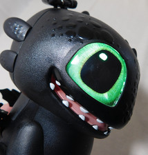 DreamWorks How To Train Your Dragon Hatchling 6" TOOTHLESS Interactive Toy 2019