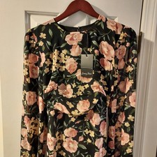 NWT Womens Sz. Medium/Large Floral Modest Dress 