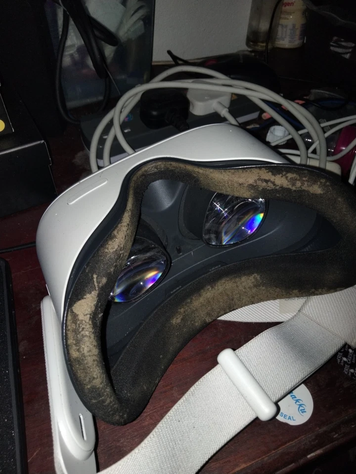 Vr Headset - Image 4 of 4