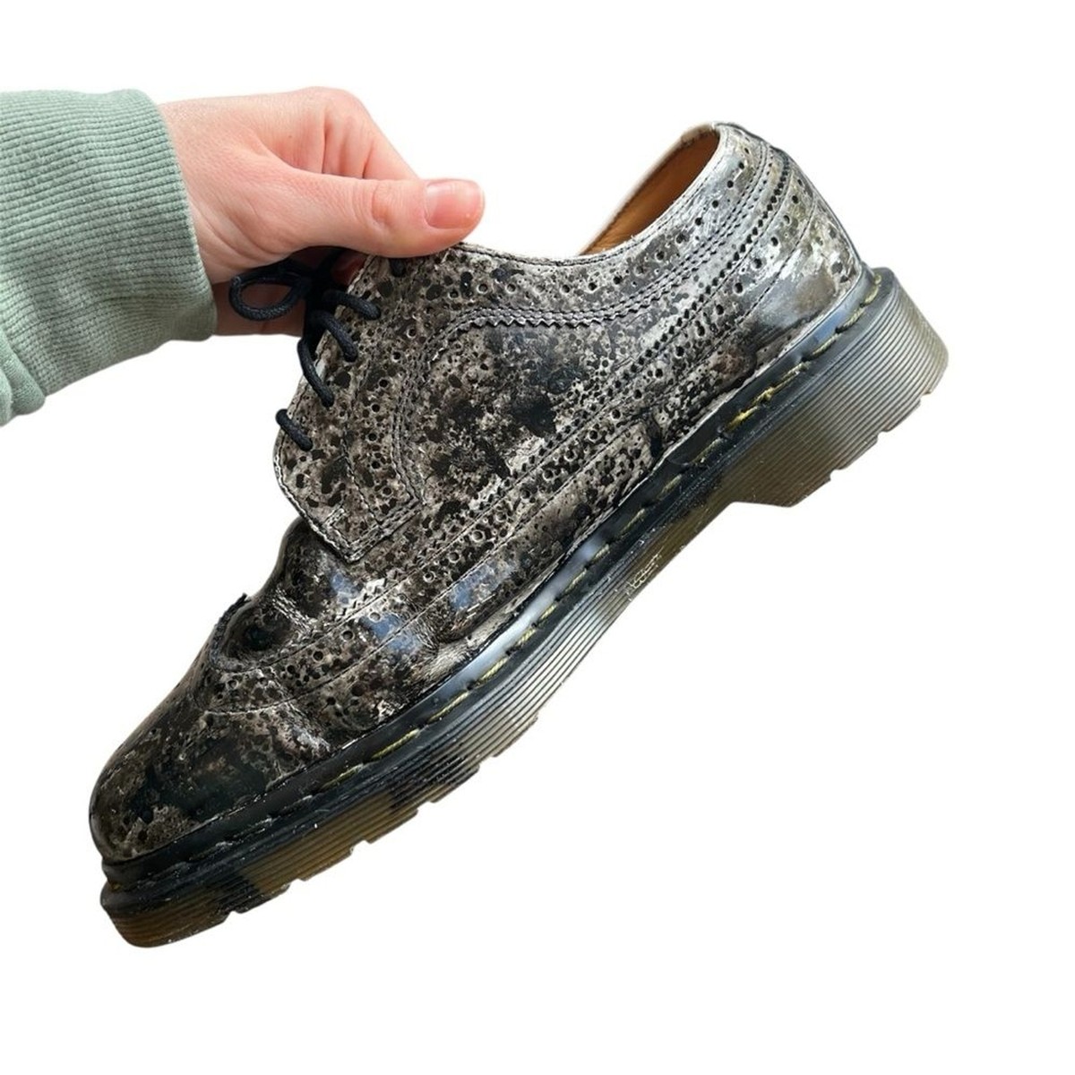 RARE COLOR-WAY Dr. Martens Black Oxford Wing Tip Shoes with Glossy Finish RARE COLOR-WAY Dr. Martens Black Oxford Wing Tip Shoes with  main image 2