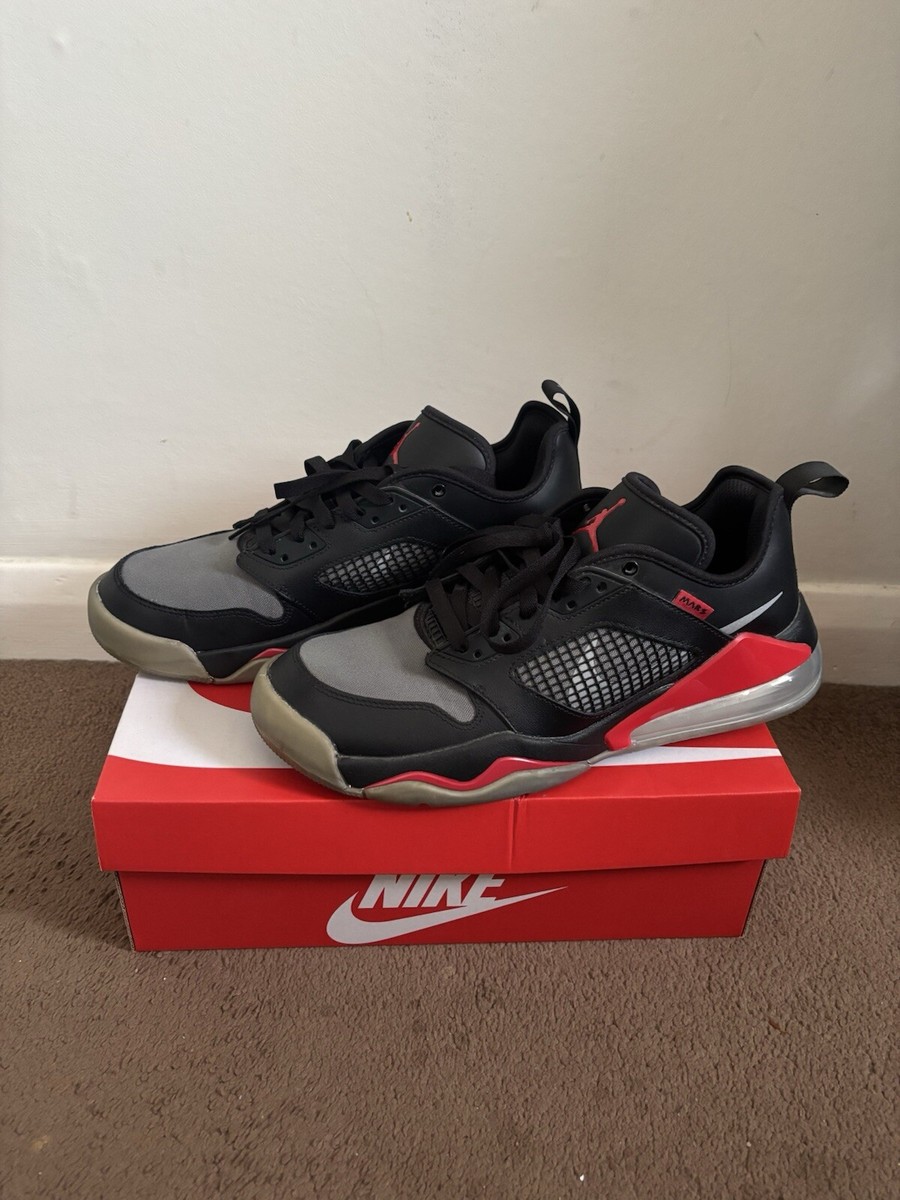 air jordan mars 270 black red
