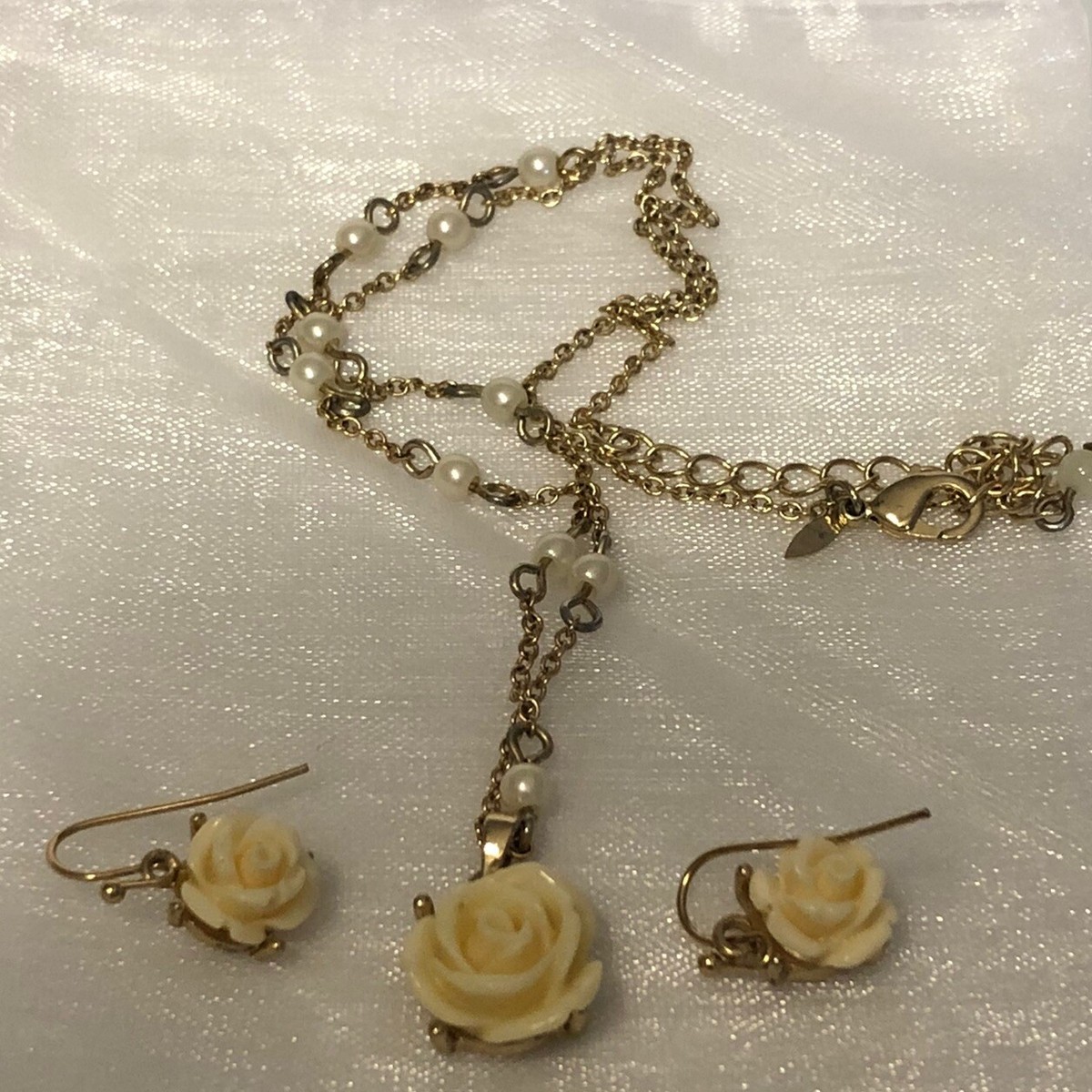Vintage Avon 1980's Carved “Ivory” Rose Necklace & Earrings Golden