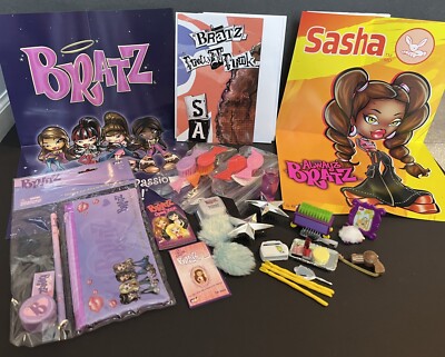 Lot of Assorted MGA Bratz Posters Brushes & Accessories + Stylin Study Kit