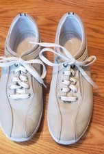 Keds Women  s Size 9.5 Oxford Leather Beige Lace Up Sneaker EUC 0172 