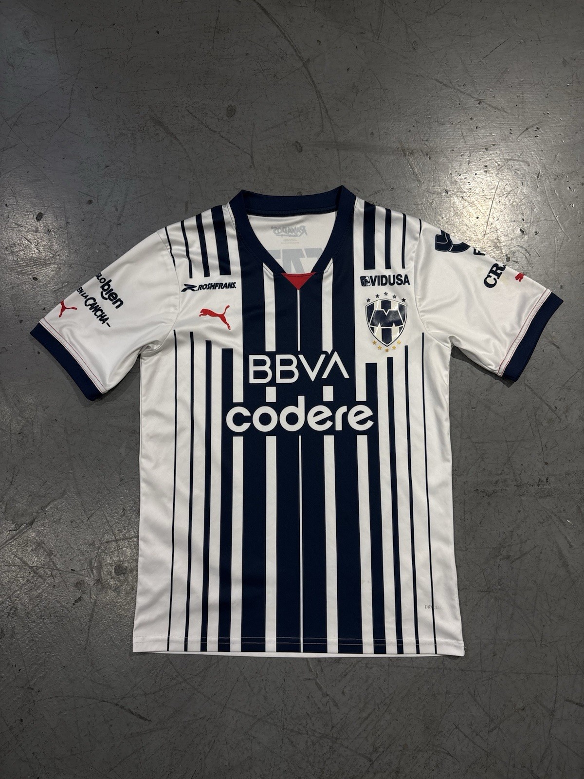 Rayados de Monterrey Authentic Puma Jersey LARGE 2022-2023 #9 R. FUNES MORI