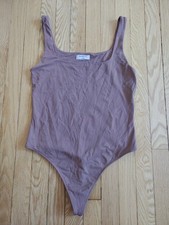Aritzia Babaton Contour Bodysuit Large Brown Sleeveless Square Neck Stretch Top