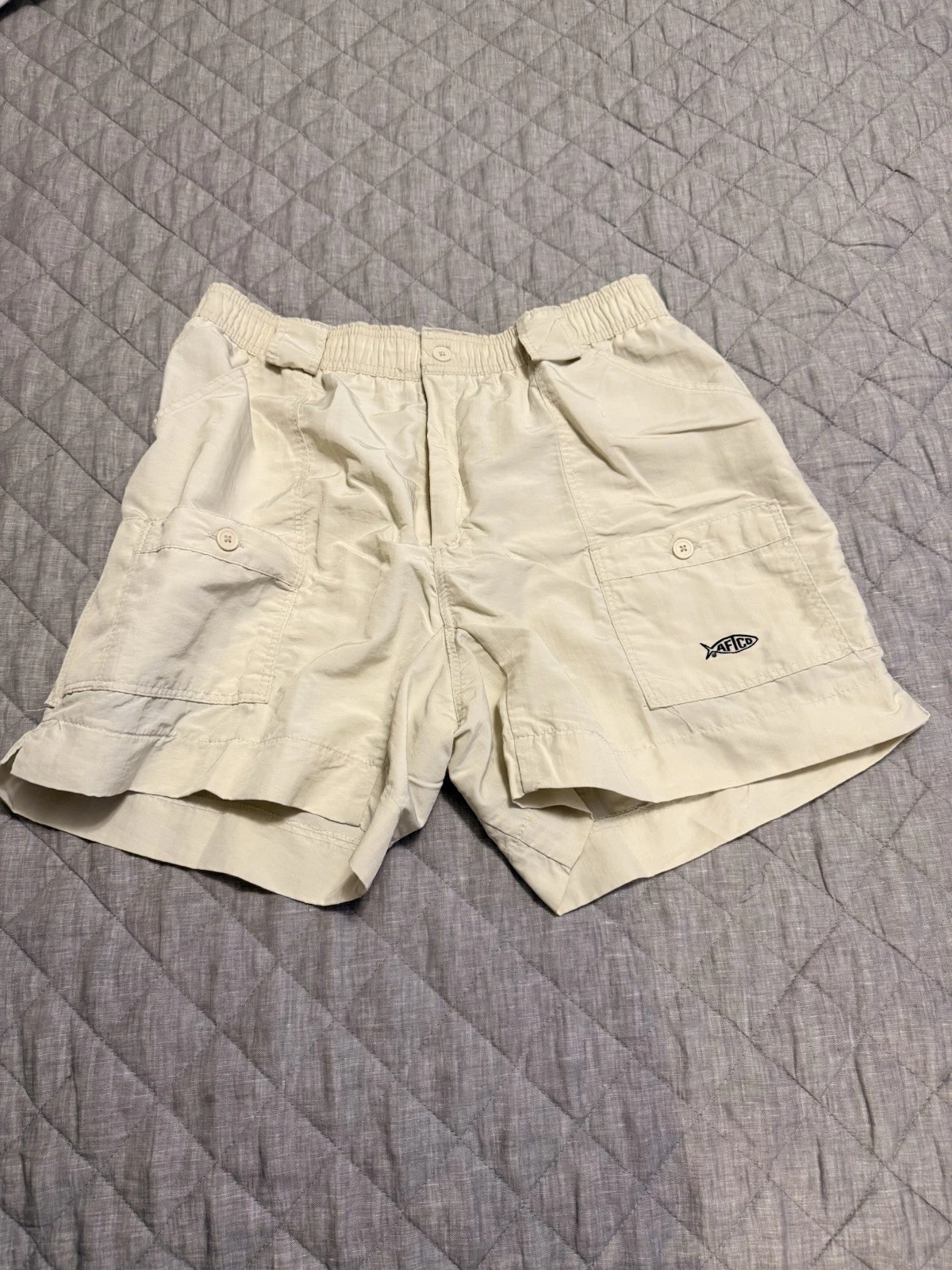 Aftco Men’s Fishing Cargo Shorts, Elastic Waist Size 36, Khaki