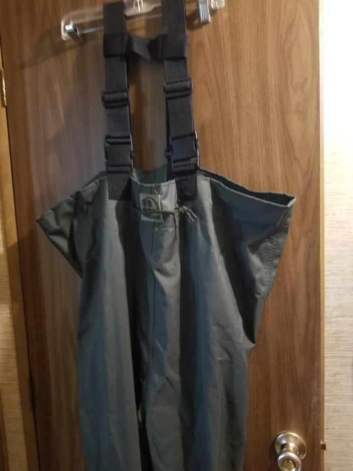 Hodgman Bootfoot Chest Waders Size 42 -48 (Boots 11 )  - Image 4 of 4
