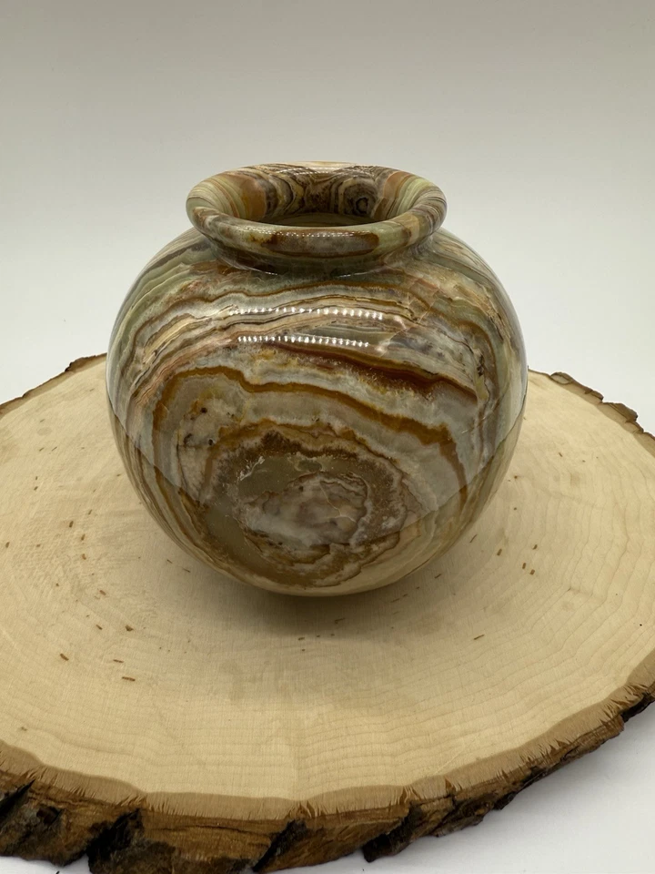 Jarrón verde marrón ónix recipiente urna piedra escultura 5” alto 4,5” ancho HERMOSO Foto 2 de 4