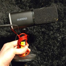 Maono PD100U USB Wired Desktop Microphone Mountable Black with Stand PD100U