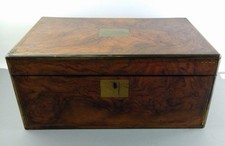 Gorgeous Walnut Writing Slope with Inkwells, Secret drawers, leather pad & Keys!