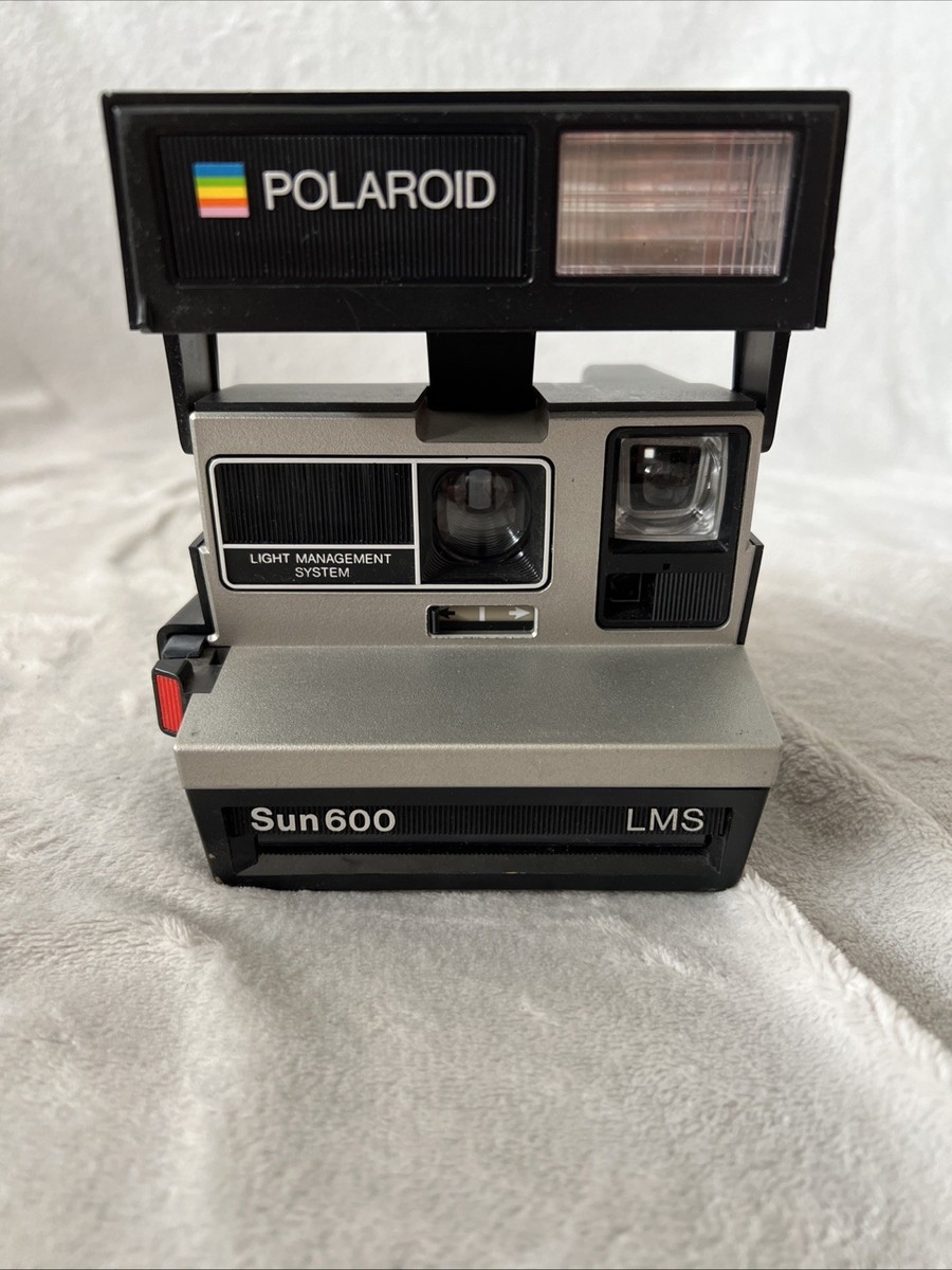 Vintage Polaroid Sun 600 LMS Instant Film Flash Camera W/Strap Untested