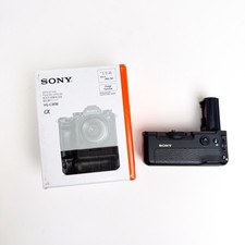 Sony VG-C3EM Vertical Grip Preowned great condition